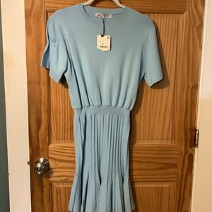 Zara baby blues, stretchy dress